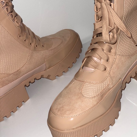 Commander Nude Snake Boots - Picture 4 of 4